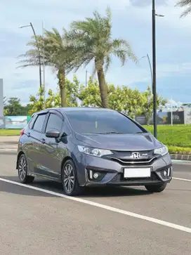 Honda Jazz RS CVT